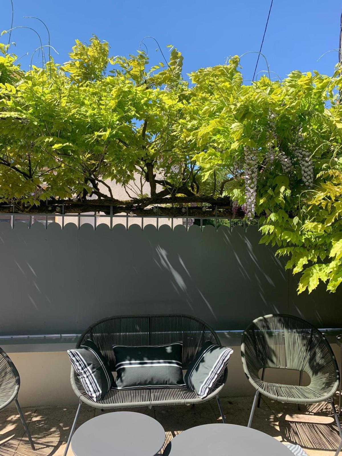 Appartement Joli T2 Jardin Parking Proche Gare Centre